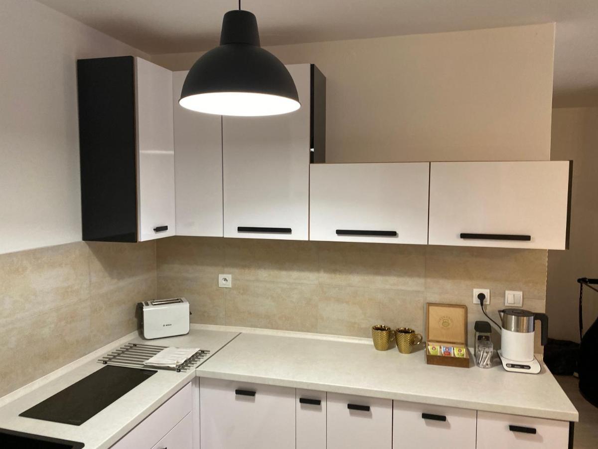 Zara Luxury Apartments The Absolute Center Of زيلينا المظهر الخارجي الصورة