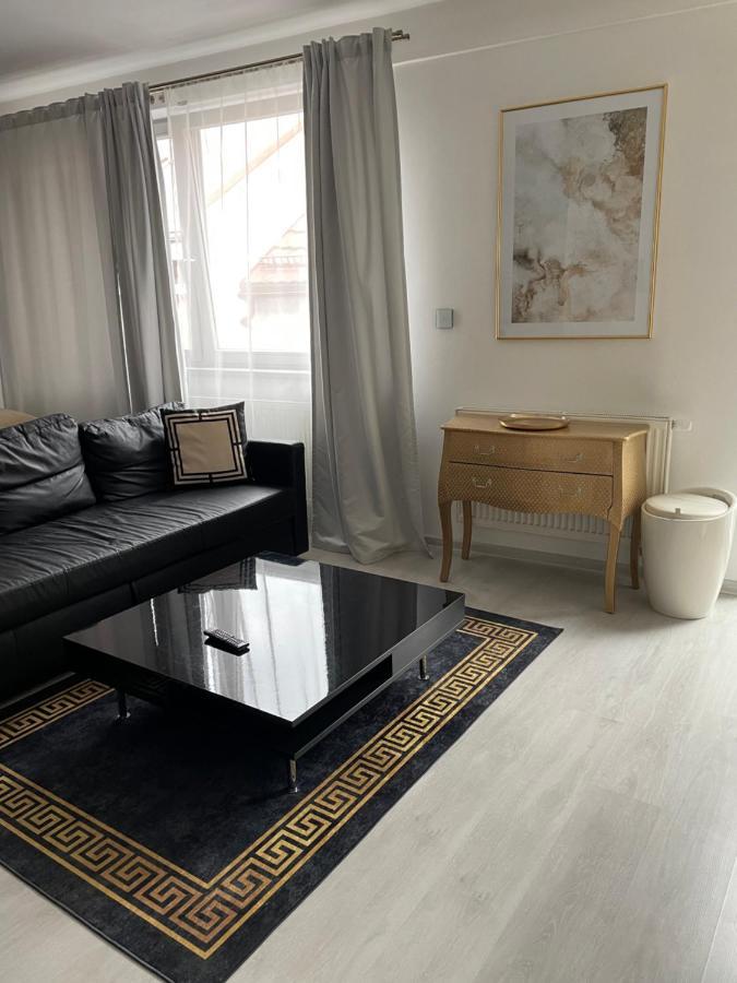 Zara Luxury Apartments The Absolute Center Of زيلينا المظهر الخارجي الصورة