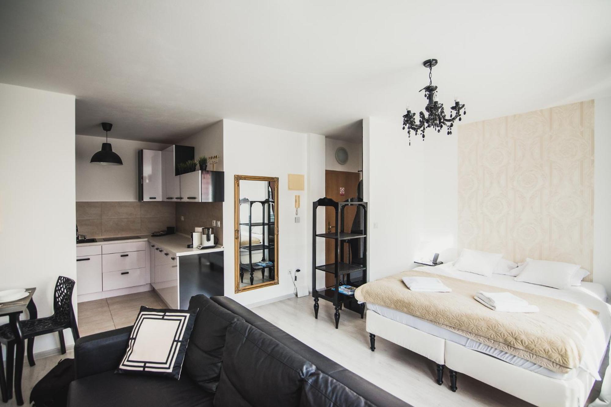 Zara Luxury Apartments The Absolute Center Of زيلينا المظهر الخارجي الصورة