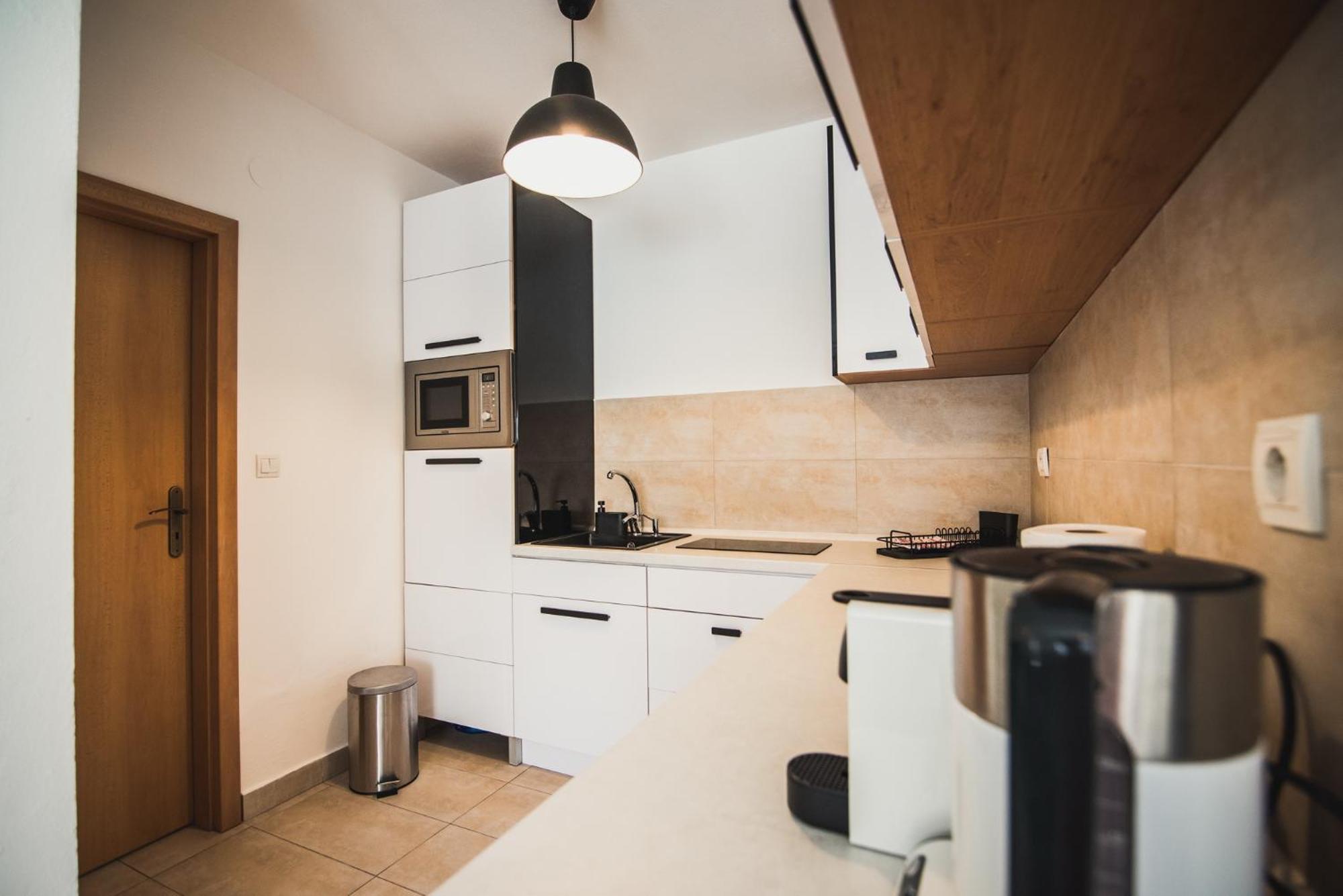 Zara Luxury Apartments The Absolute Center Of زيلينا المظهر الخارجي الصورة